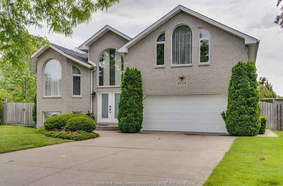 1st image of 4724 Shadetree Cres