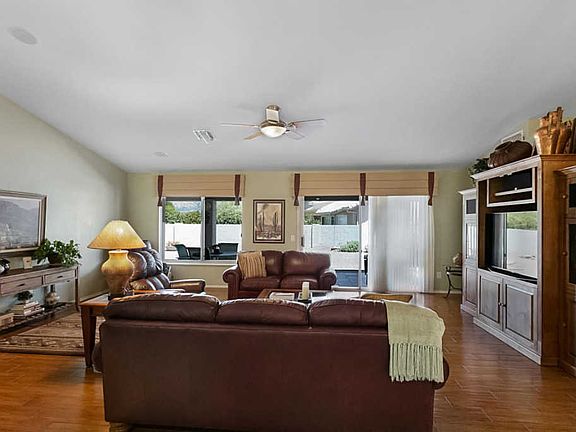 4th image of 37215 S Terrace Park Dr