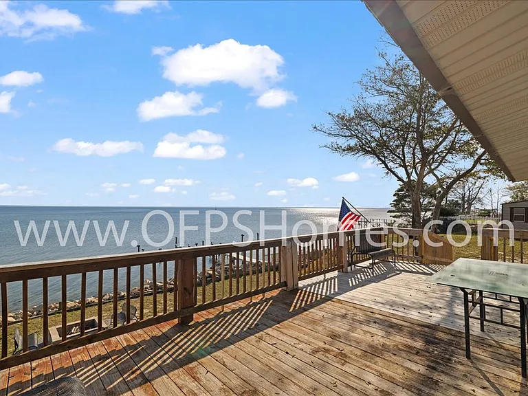 13885 Highway 20 — Photo 2