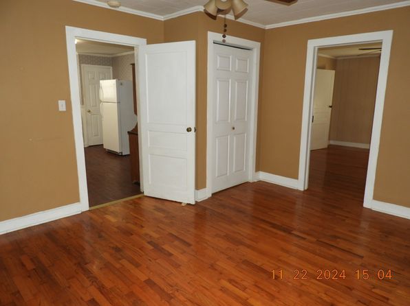 113 N Ingram St, Pulaski, TN 38478