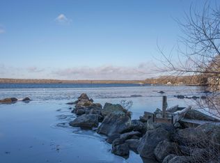 87 Forand Ln, Tiverton, RI 02878