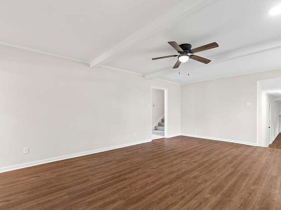 5th image of 4417 Dawson Dr