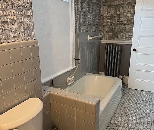 2nd image of 129 Grasmere St #2R