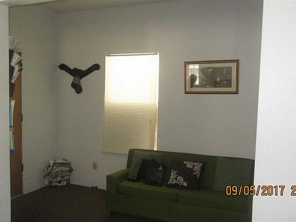 2nd image of 717 N Reus St
