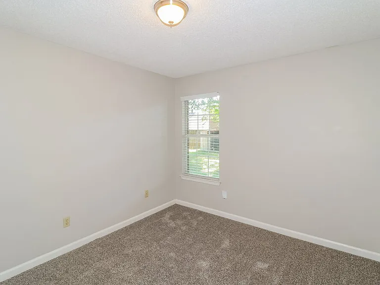 2649 Sage Meadow Dr — Photo 12