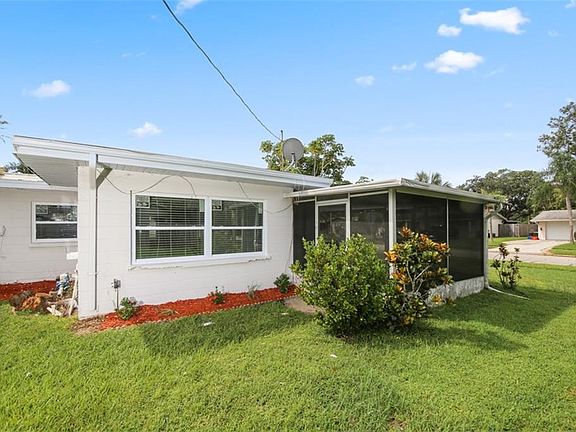 5th image of 5311 Woodvale Dr