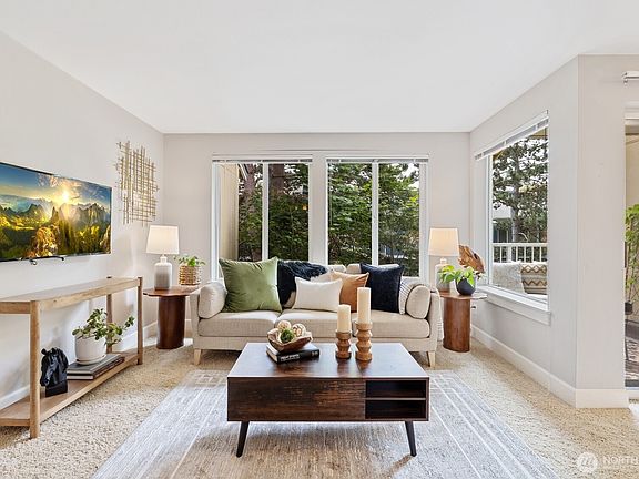 3rd image of 300 N 130th Street #4-302