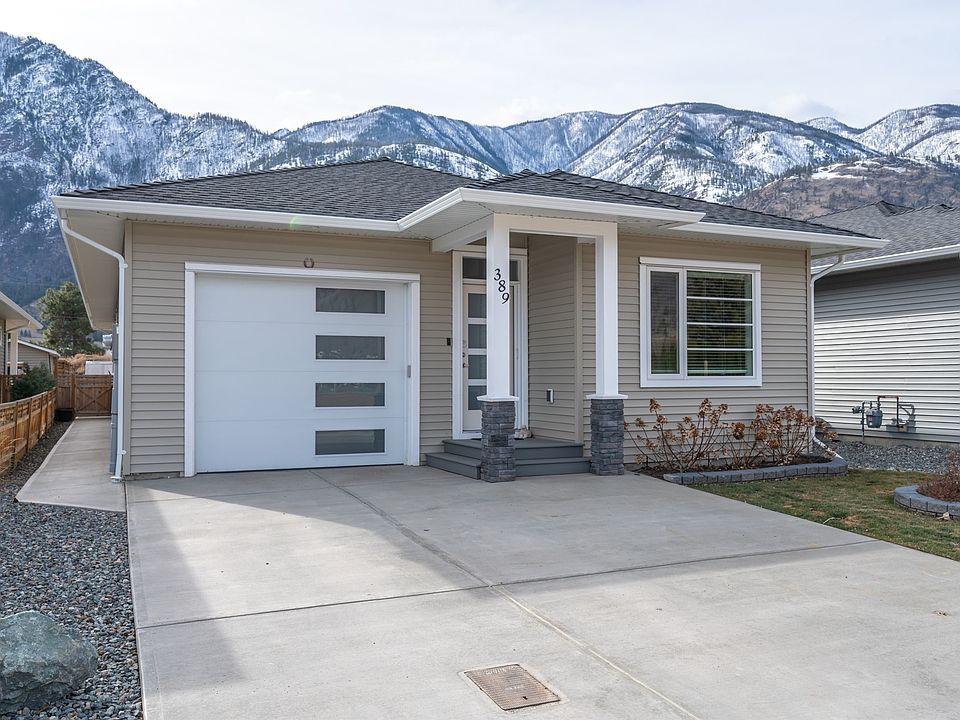 1st image of 389 10th Ave