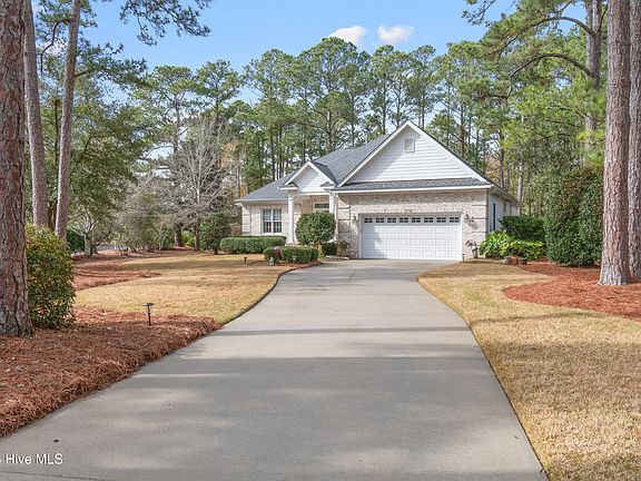 2nd image of 3302 Sawgrass Circle SE
