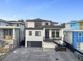 12927 115a Ave, Surrey, BC V3R 7W5