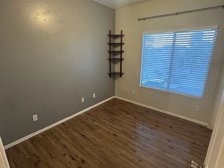 28007 N Muscovite Dr — Photo 31