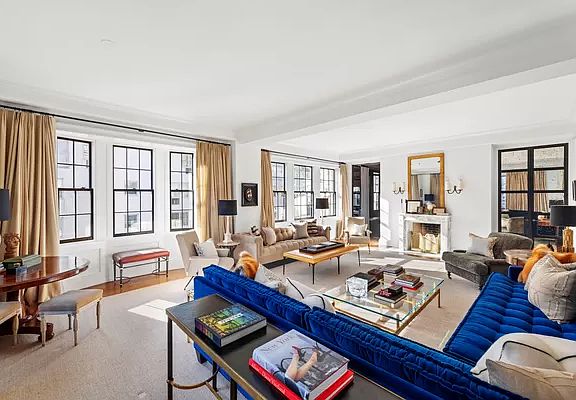 3rd image of 11 E 68th St