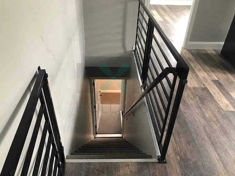 5437 Master St #2 — Photo 7