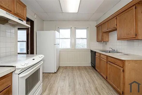 4913 E 85th St #DN — Photo 12