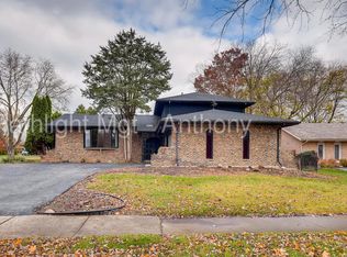 17908 Los Angeles Ave, Homewood, IL 60430