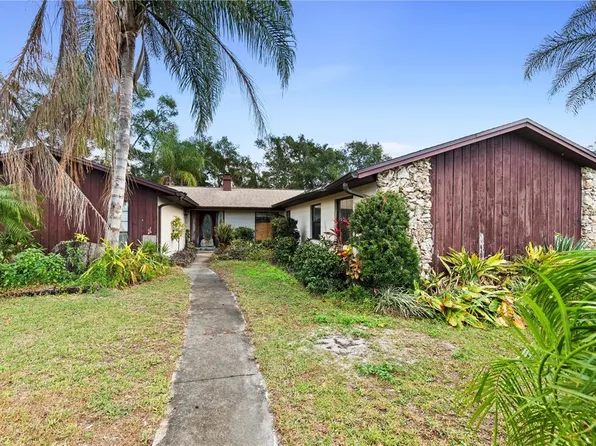 107 Maplewood Dr, Sanford, FL 32771