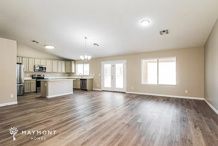 22996 W Papago St — Photo 3