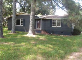 572 W Lee St, Dawson, GA 39842