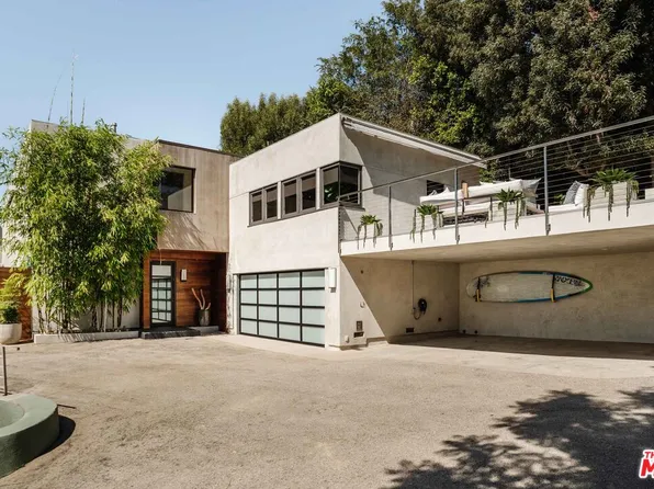 1287 Rimmer Ave, Pacific Palisades, CA 90272