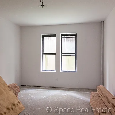 Rented by Space Real Estate | media 38