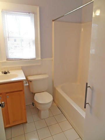 2nd image of 1339 Niles Ave NW #A