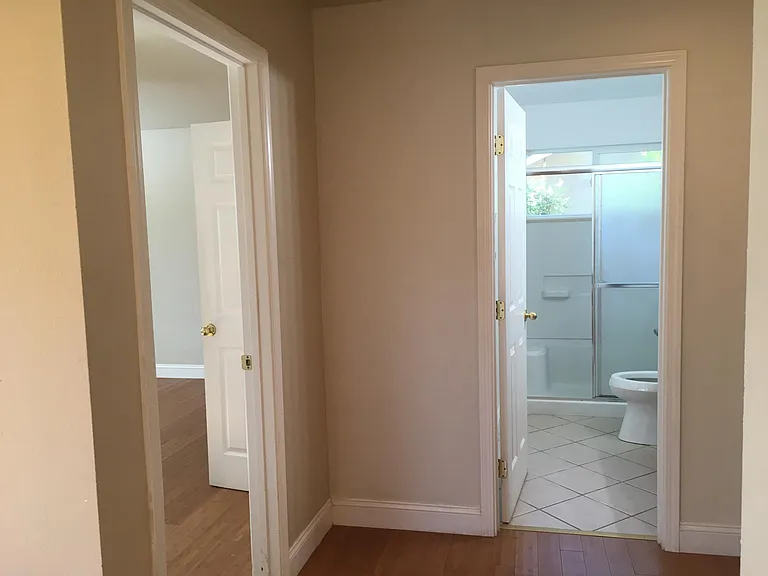 2-3023 Wetmore Dr #2 — Photo 10