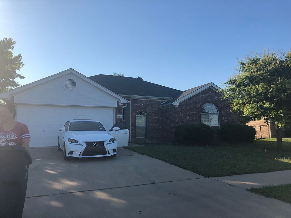 1st image of 4008 Littlerock Dr
