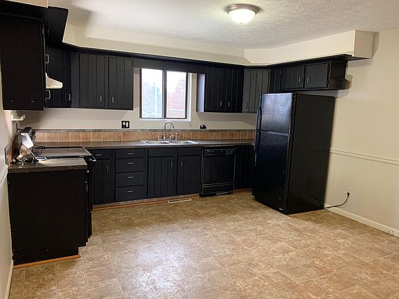 Kitchen Hallway