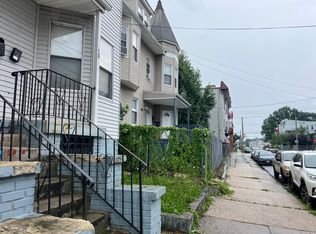 158 21st St FLOOR 1, Irvington, NJ 07111
