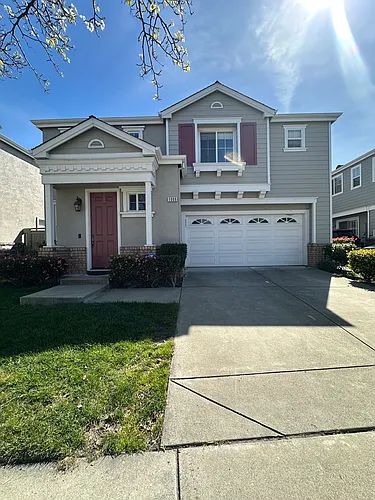 1009 Craftsman Dr Photo 1
