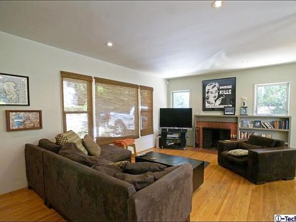 2nd image of 146 E Harriet St