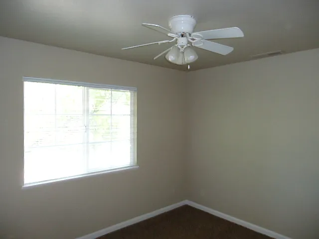 925 Oak Lawn Ave #2 — Photo 6