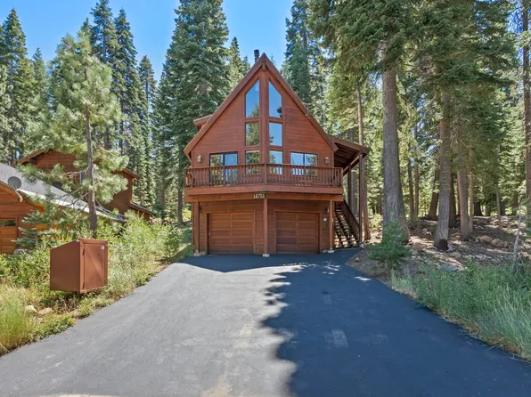 14751 Copenhagen Dr, Truckee, CA 96161
