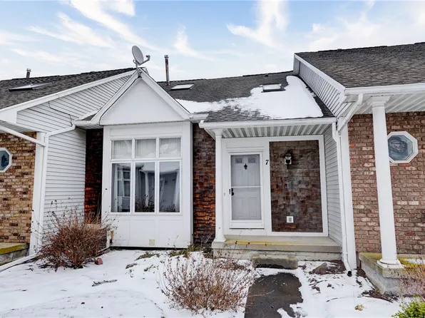7 Dewitt Clinton Ln, Rochester, NY 14606