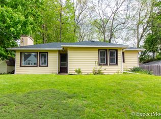 1827 Haines St NW, Grand Rapids, MI 49504
