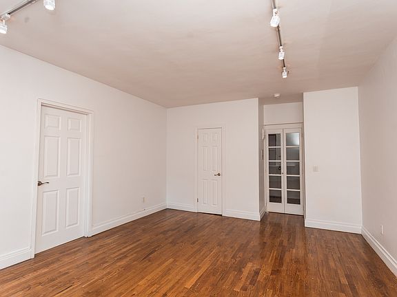 4th image of 1356 1st Ave APT 3C