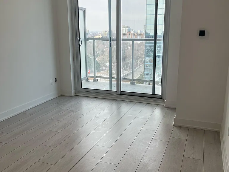 2031 Kennedy Rd N #1620 — Photo 11