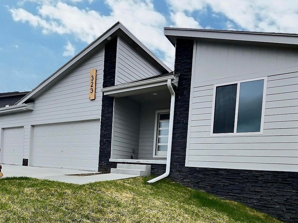 323 Clear Creek Dr, Yutan, NE 68073 MLS 22328712 Zillow