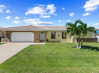 145 Bayshore Ct, Punta Gorda, FL 33950