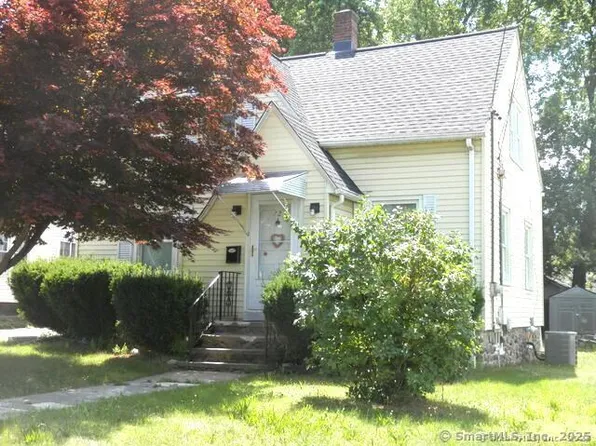 72 Hinsdale Avenue, Waterbury, CT 06705