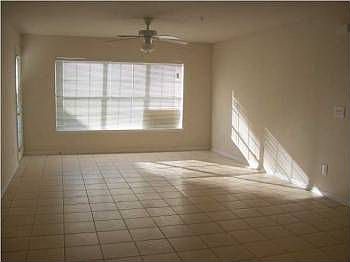 4th image of 4010 Dancing Cloud Ct Unit 403