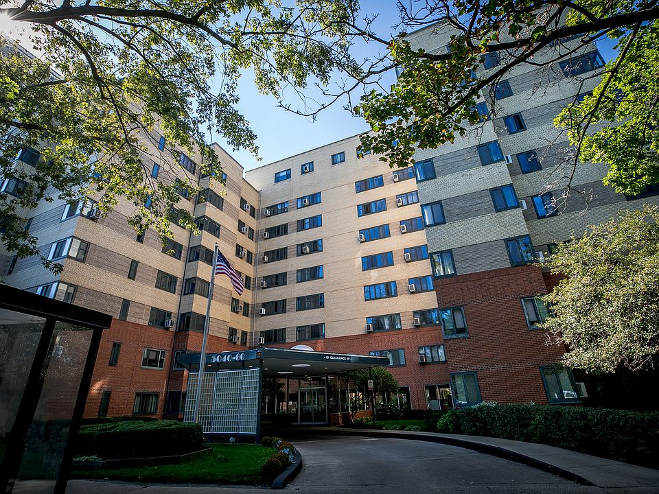1st image of 5052 N Marine Dr APT B3
