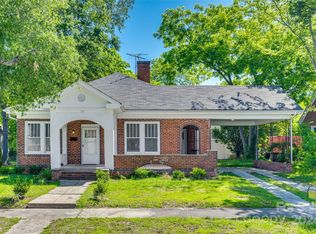 111 N York St, Lancaster, SC 29720