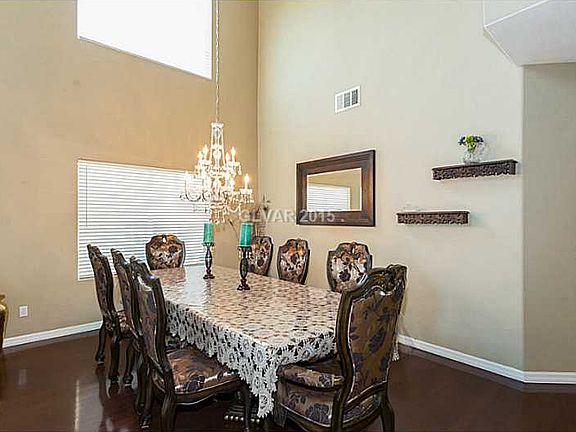 5th image of 7727 Villa De La Paz Ave