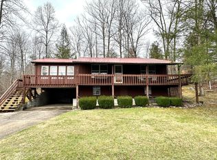 1591 Sloans Valley Rd, Burnside, KY 42519
