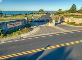 97901 Sea Court Ln, Brookings, OR 97415