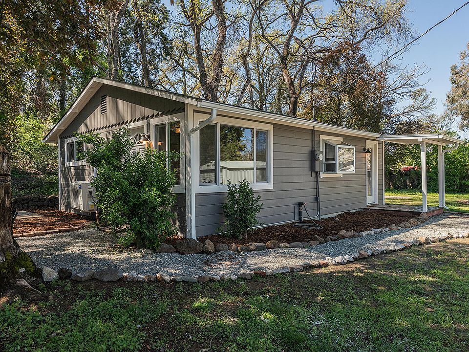 1st image of 2586 W Hillside Dr