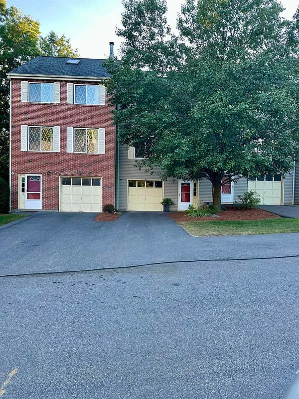 2 bed, 2.0 bath, 1732 sqft, $2,850 — Photo 2