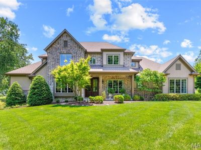 50 Meadowbrook Country Club Est, Ballwin, MO, 63011