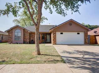 5903 72nd St, Lubbock, TX 79424